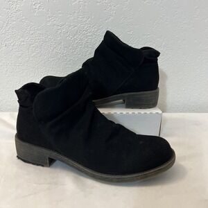 Rocket Dog Tami Ankle Boot Womens 9.5 Black Faux Suede Slip On C429 1.5" Block H